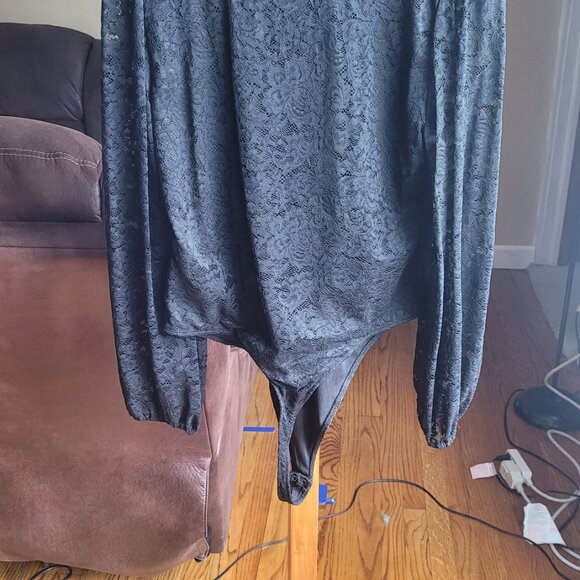 Sofia Jeans‎ Black Lace Bodysuit - Picture 5 of 5